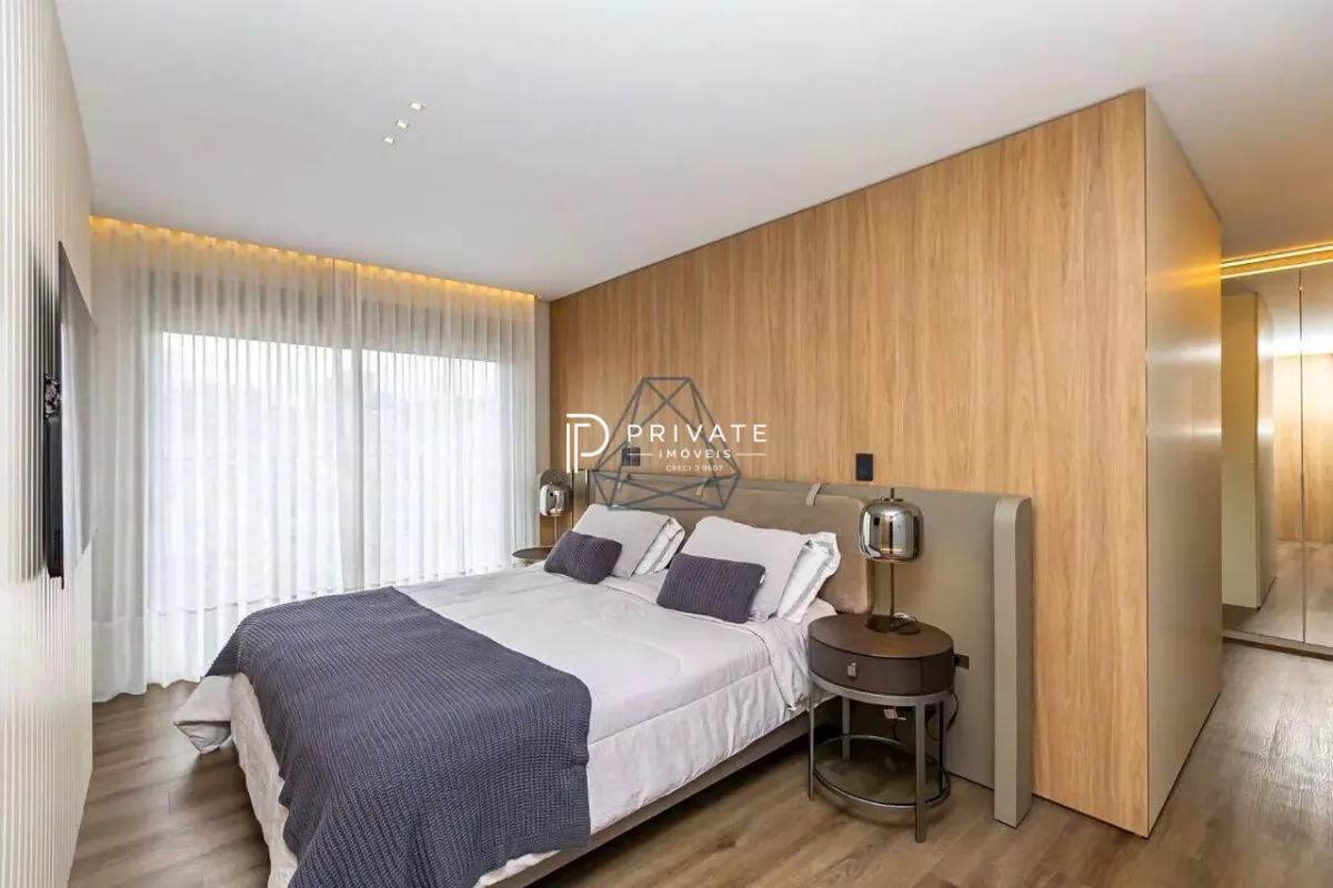 Cobertura Duplex com Piscina Privativa – Exclusividade Rara em Curitiba