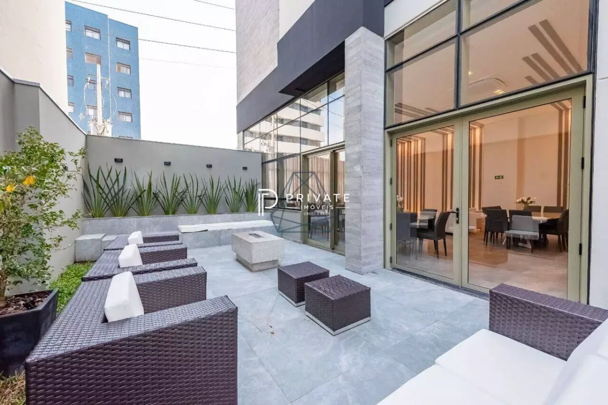 Cobertura Duplex com Piscina Privativa – Exclusividade Rara em Curitiba