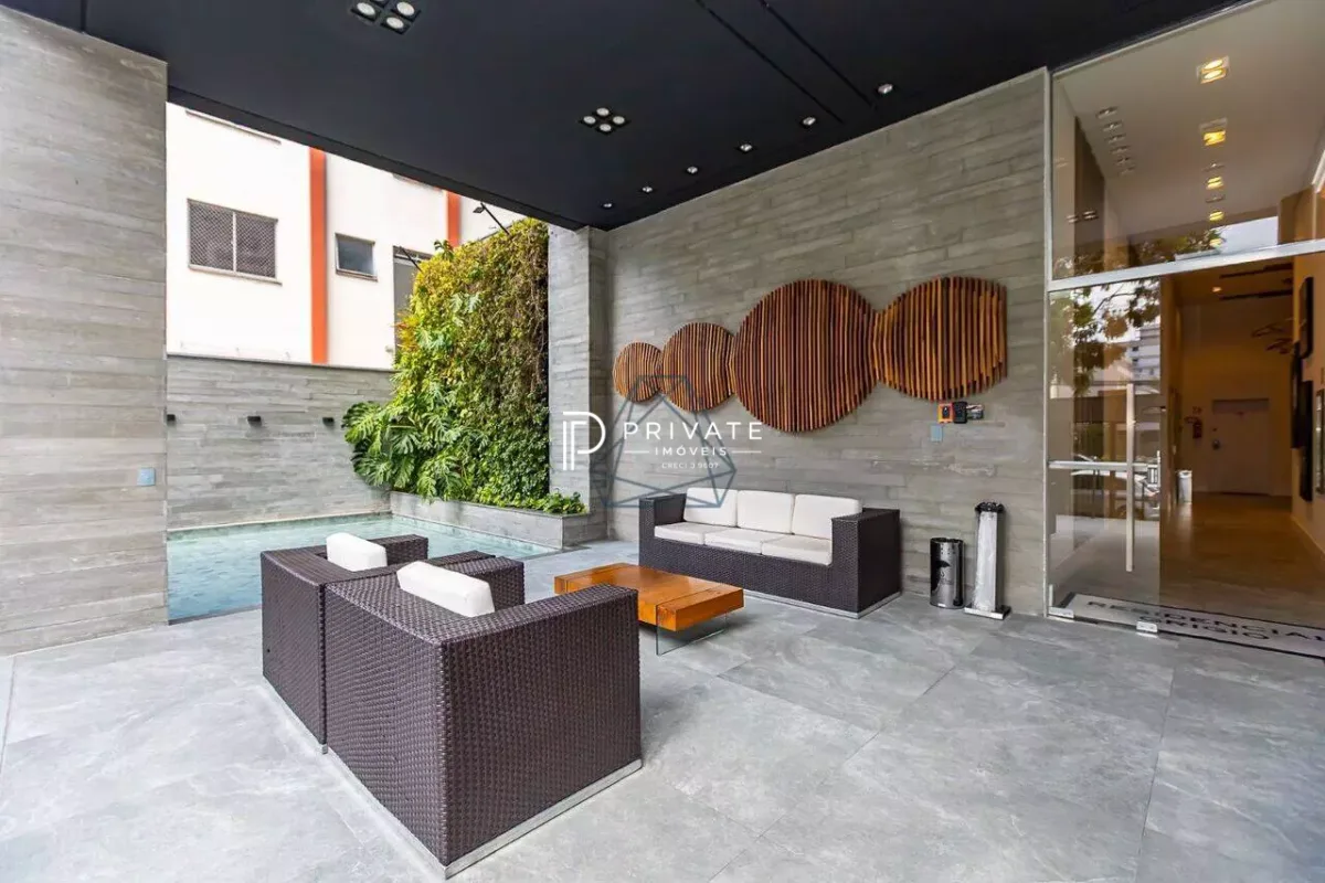 Cobertura Duplex com Piscina Privativa – Exclusividade Rara em Curitiba