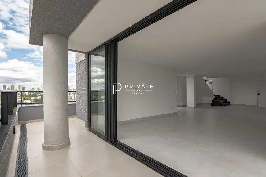 Hugo Lange | Uma cobertura contemporânea para viver com exclusividade