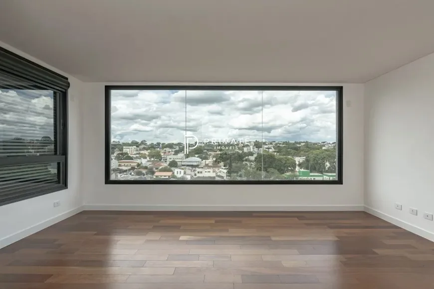 Hugo Lange | Uma cobertura contemporânea para viver com exclusividade