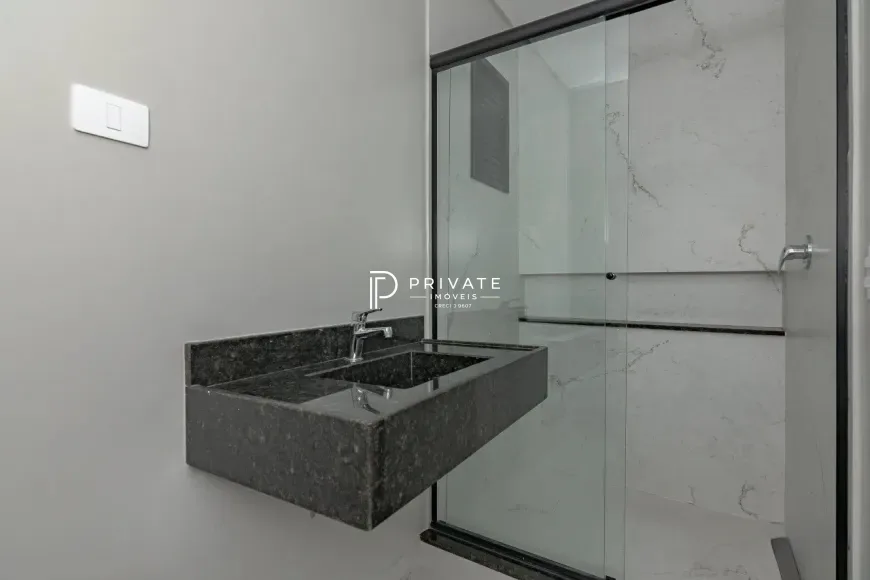 Hugo Lange | Uma cobertura contemporânea para viver com exclusividade