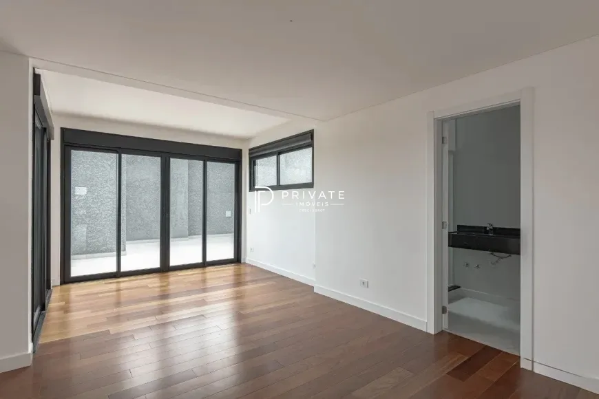 Hugo Lange | Uma cobertura contemporânea para viver com exclusividade