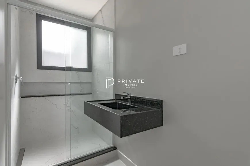 Hugo Lange | Uma cobertura contemporânea para viver com exclusividade