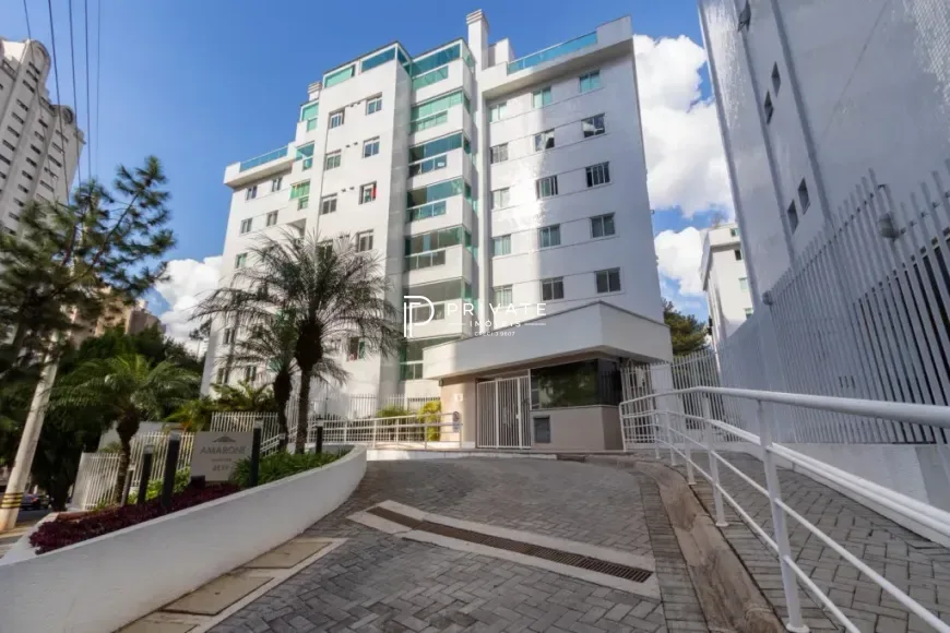 Amarone Ecoville | Um apartamento pensado para viver com conforto, luz e integração.