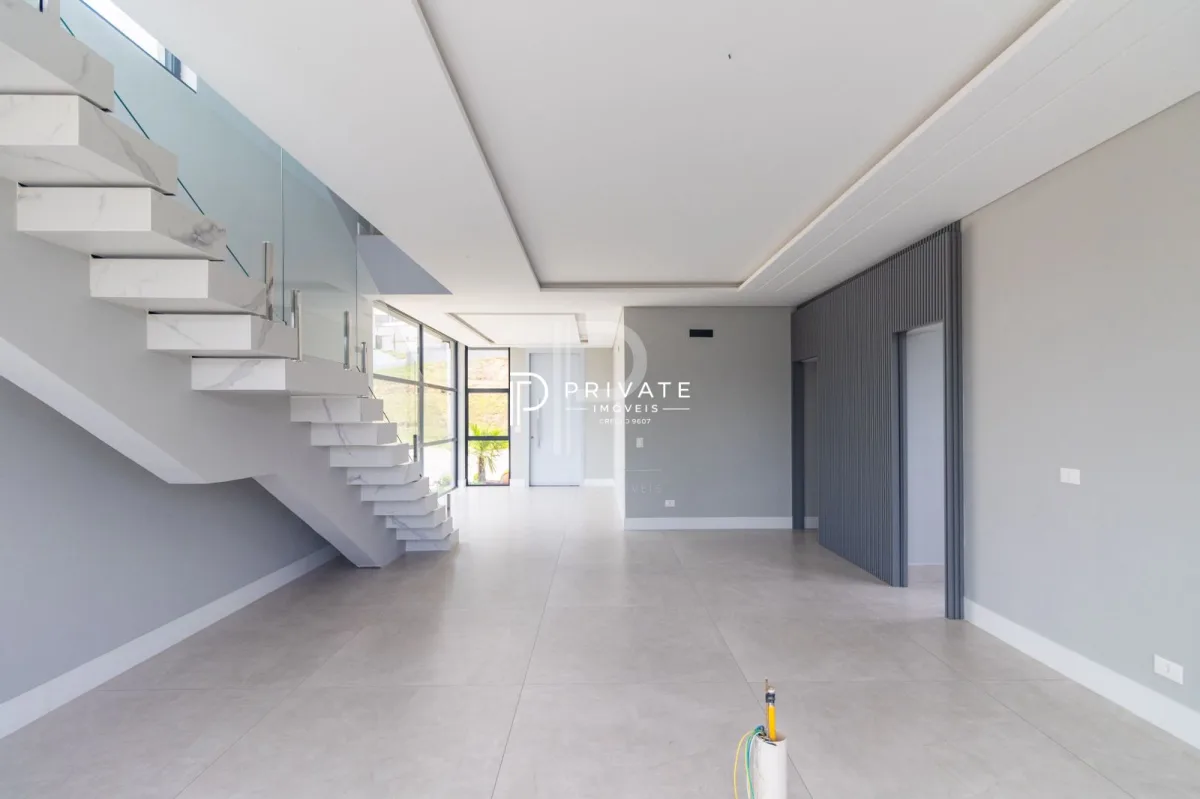 Casa com 3 Suítes | Arquitetura, conforto e privacidade em condomínio exclusivo