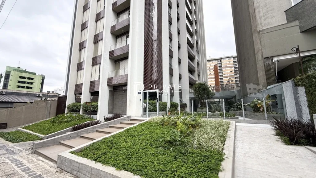 Água Verde I Design contemporâneo, vista privilegiada e localização estratégica