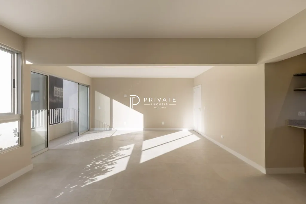 Água Verde I Design contemporâneo, vista privilegiada e localização estratégica