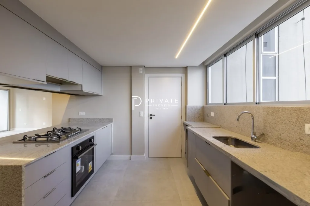 Água Verde I Design contemporâneo, vista privilegiada e localização estratégica