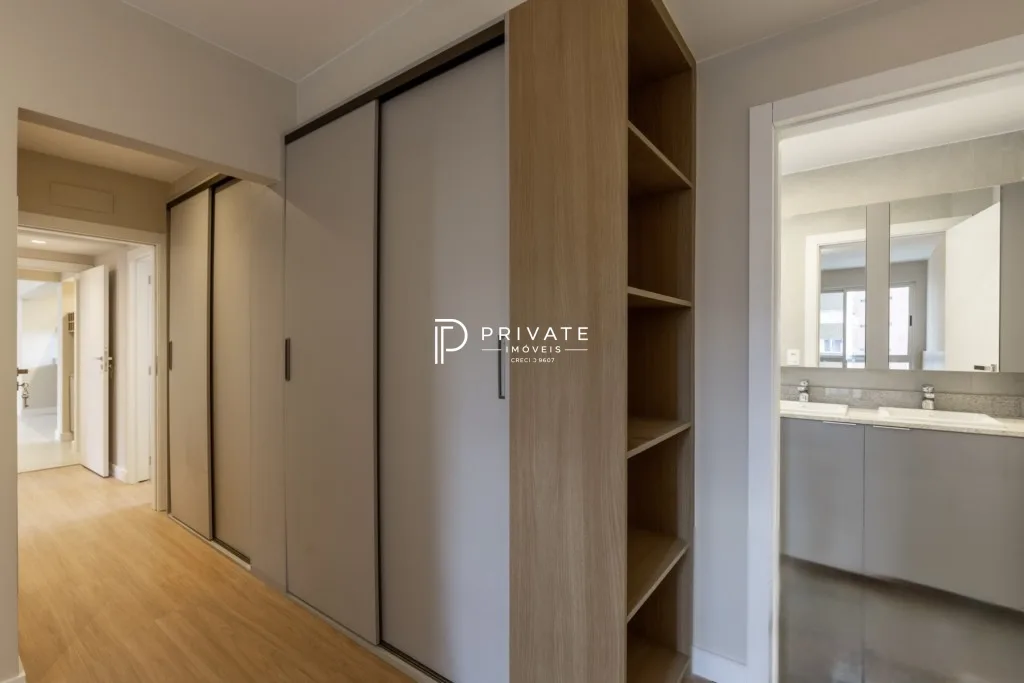 Água Verde I Design contemporâneo, vista privilegiada e localização estratégica