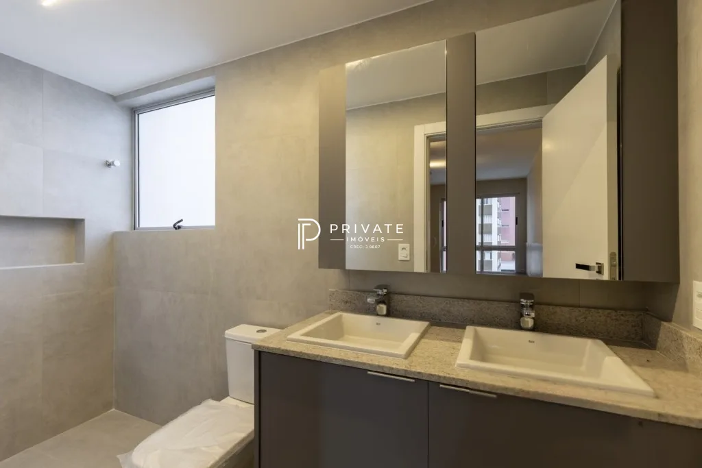 Água Verde I Design contemporâneo, vista privilegiada e localização estratégica