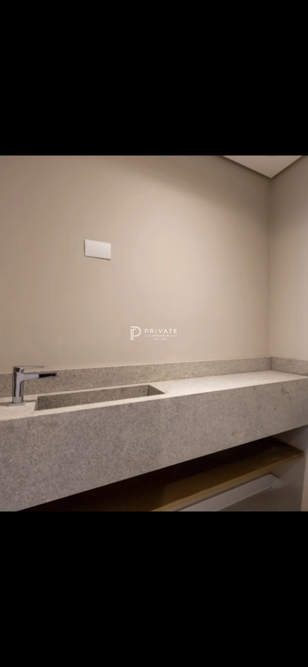 Água Verde I Design contemporâneo, vista privilegiada e localização estratégica